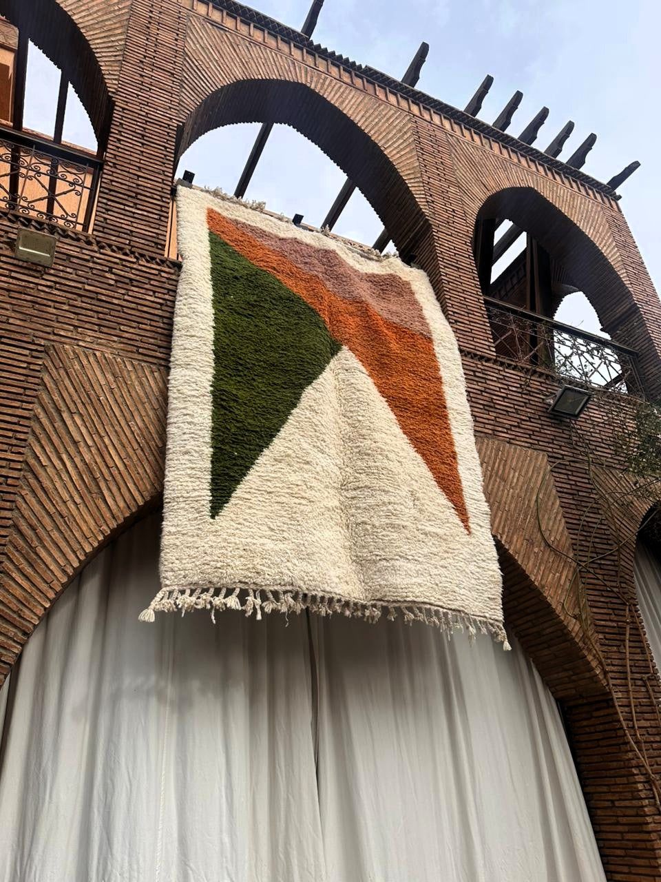 Lalla Takerkoust – Colorful Moroccan Rug