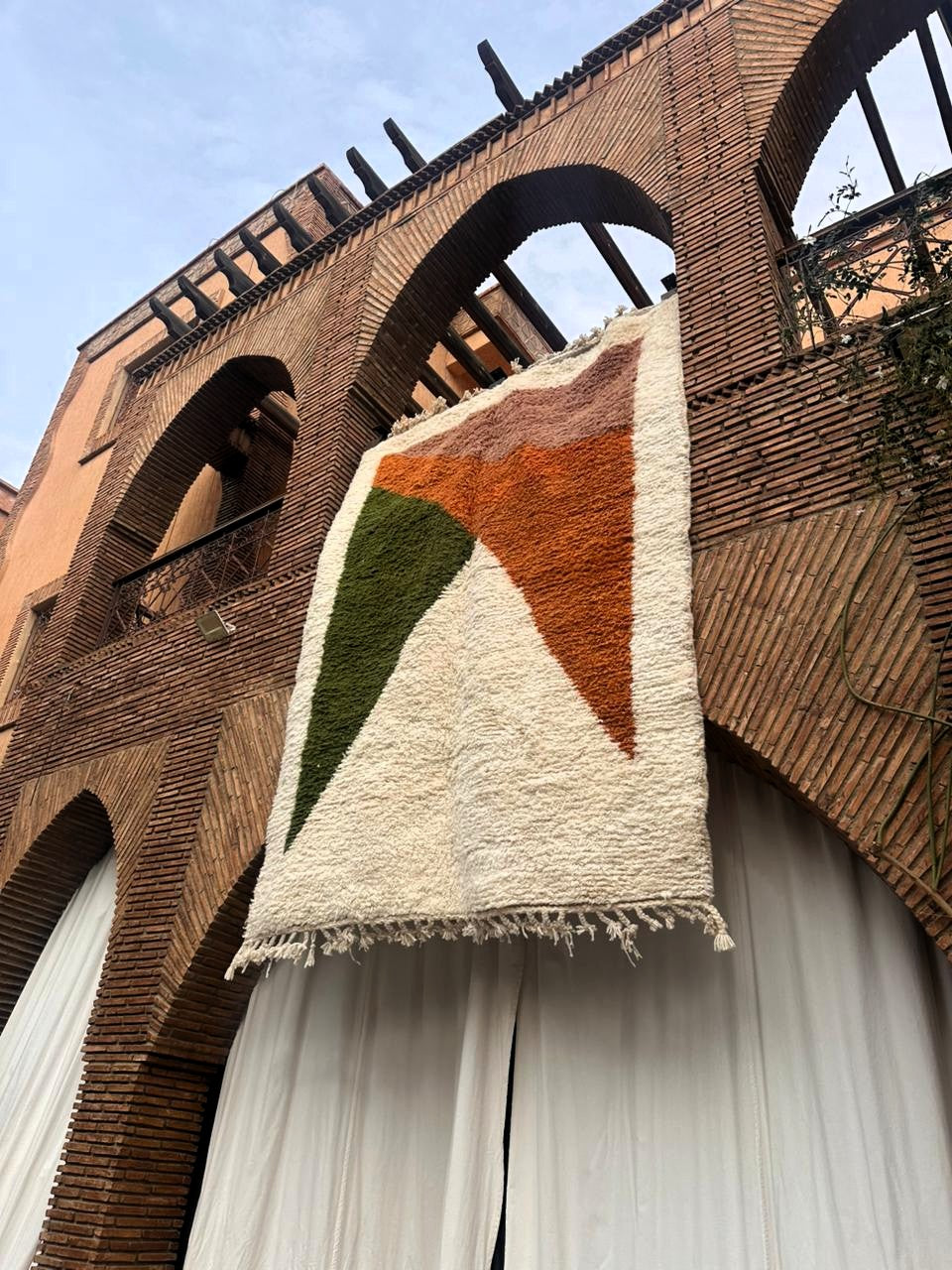 Lalla Takerkoust – Colorful Moroccan Rug