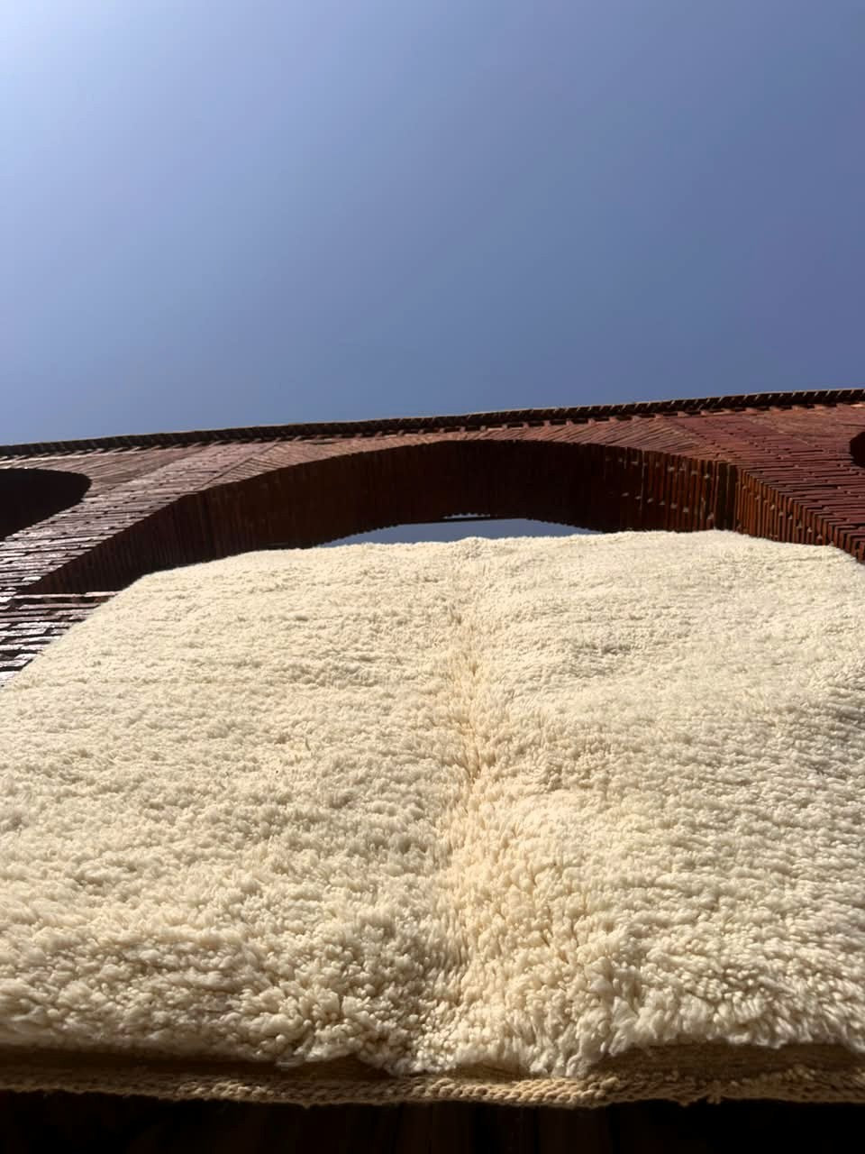 Tidili – Handmade White Moroccan Rug