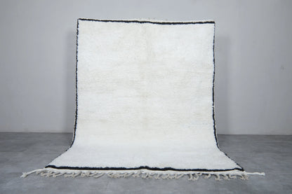 Beautiful white handmade Moroccan rug