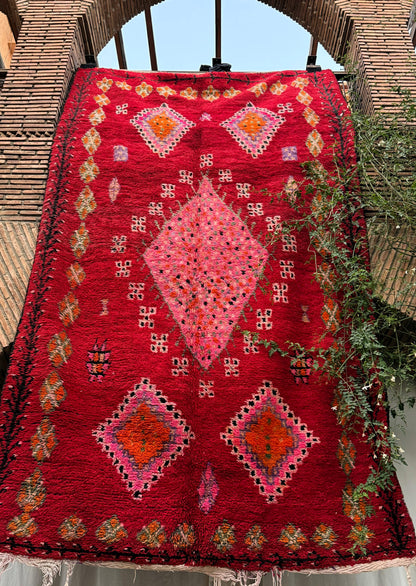Aghbalou – Vintage Red Moroccan Rug