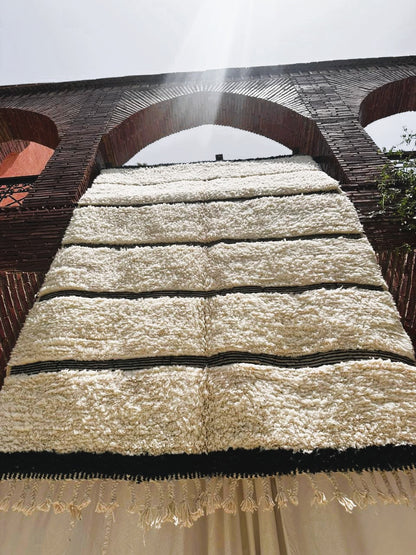 Immouzer – White and Black Moroccan Rug