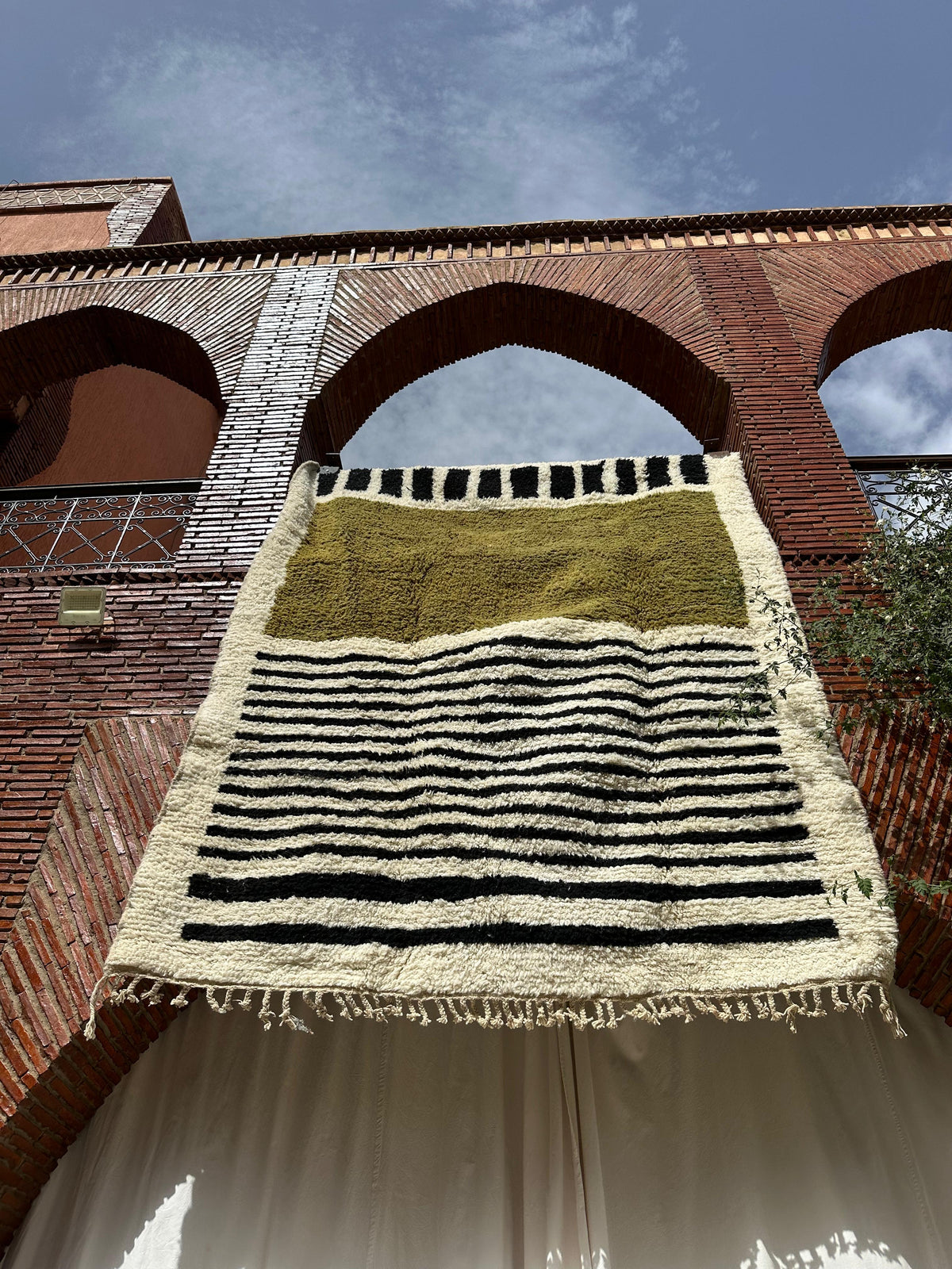 Talat – Green and Ivory Moroccan Rug