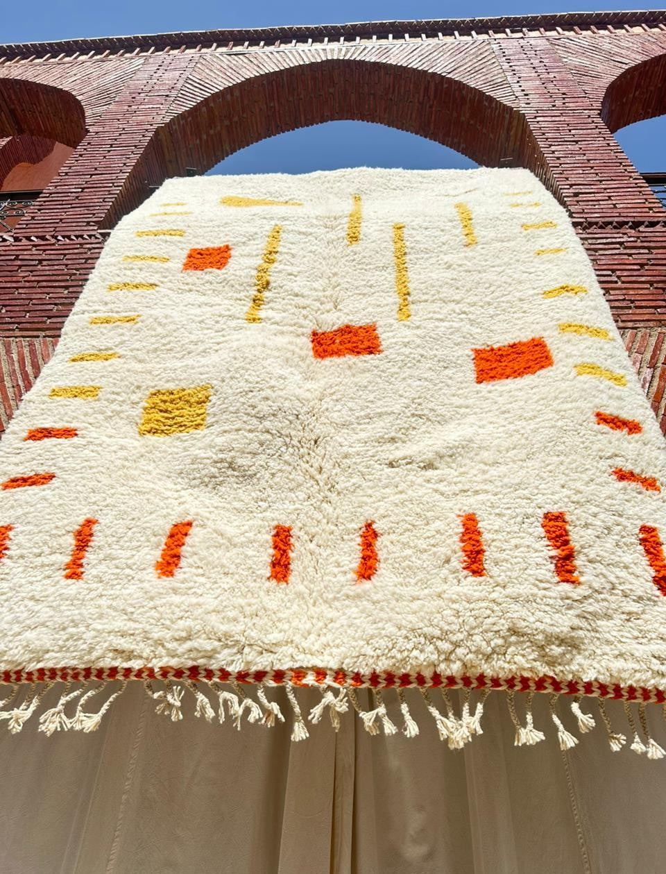 Tizourgane – Ivory Moroccan Rug