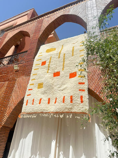 Tizourgane – Ivory Moroccan Rug