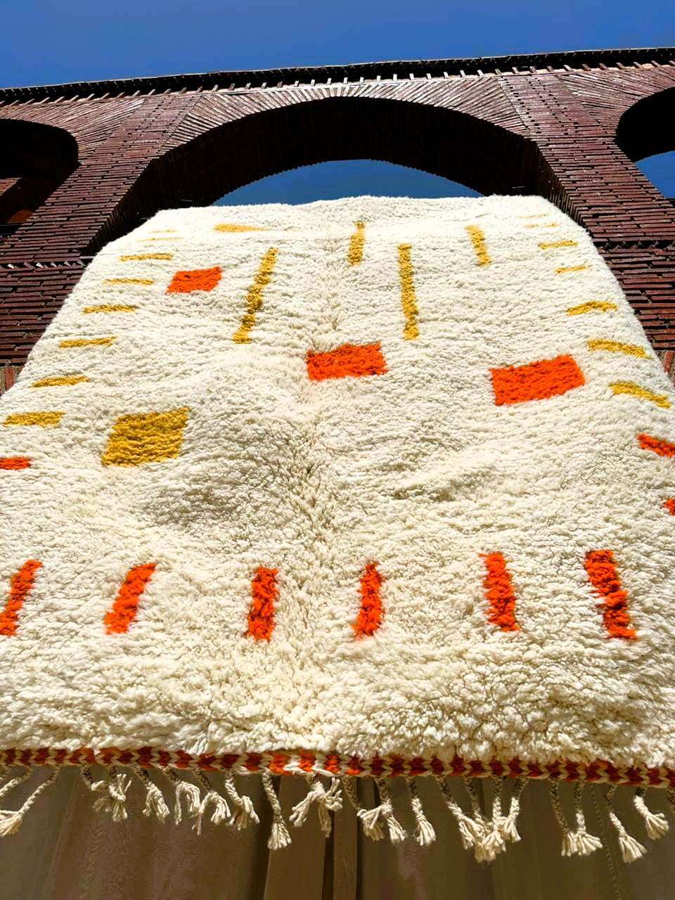 Tizourgane – Ivory Moroccan Rug