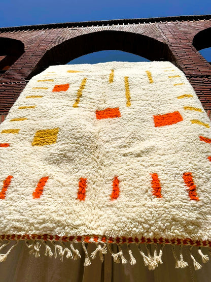 Tizourgane – Ivory Moroccan Rug