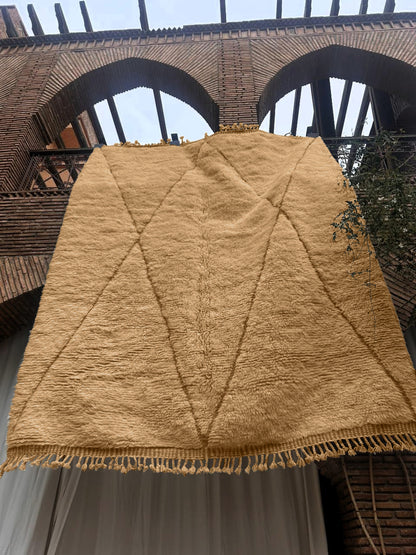 Aoufous – Handmade Beige Moroccan Rug