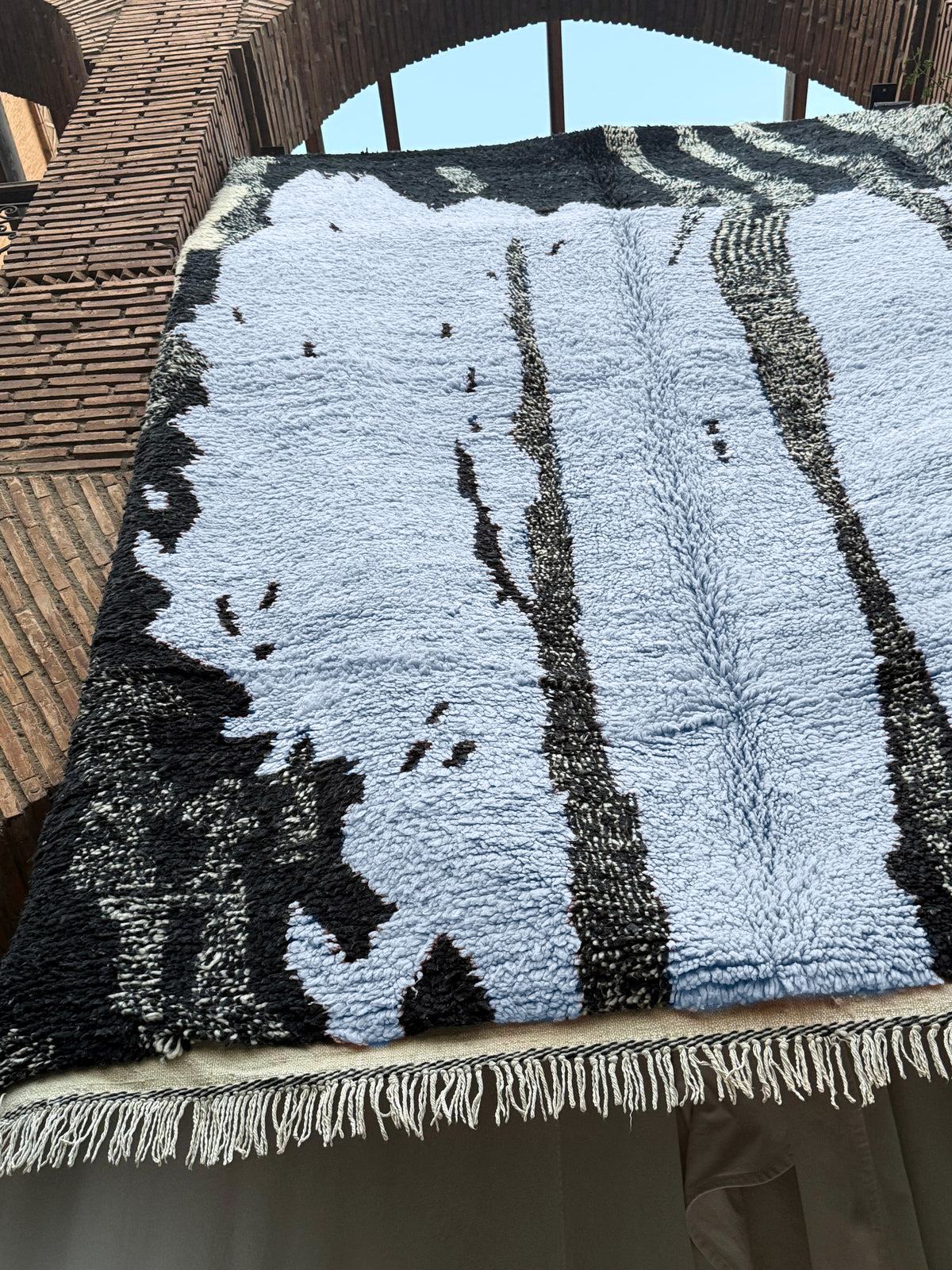 Taouz – Handmade Blue Moroccan Rug