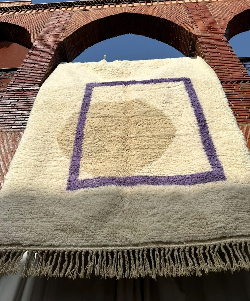 Kénitra – Handmade White Moroccan Rug