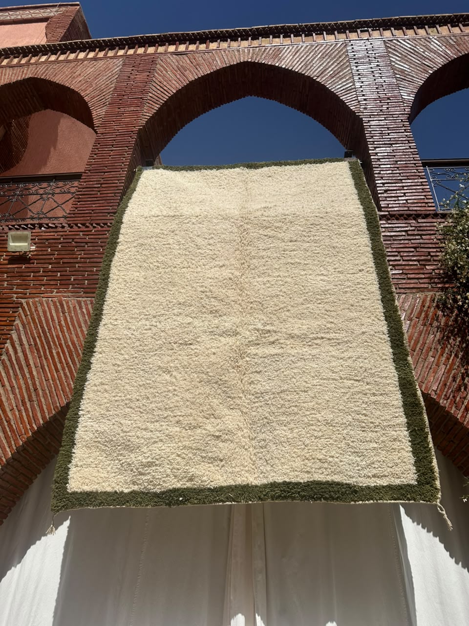 Angour – Handmade White Moroccan Rug