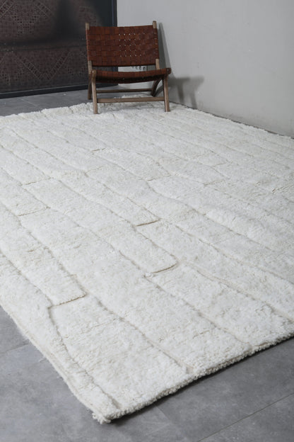 Ivory Whisper: Handcrafted Moroccan Wool Rug