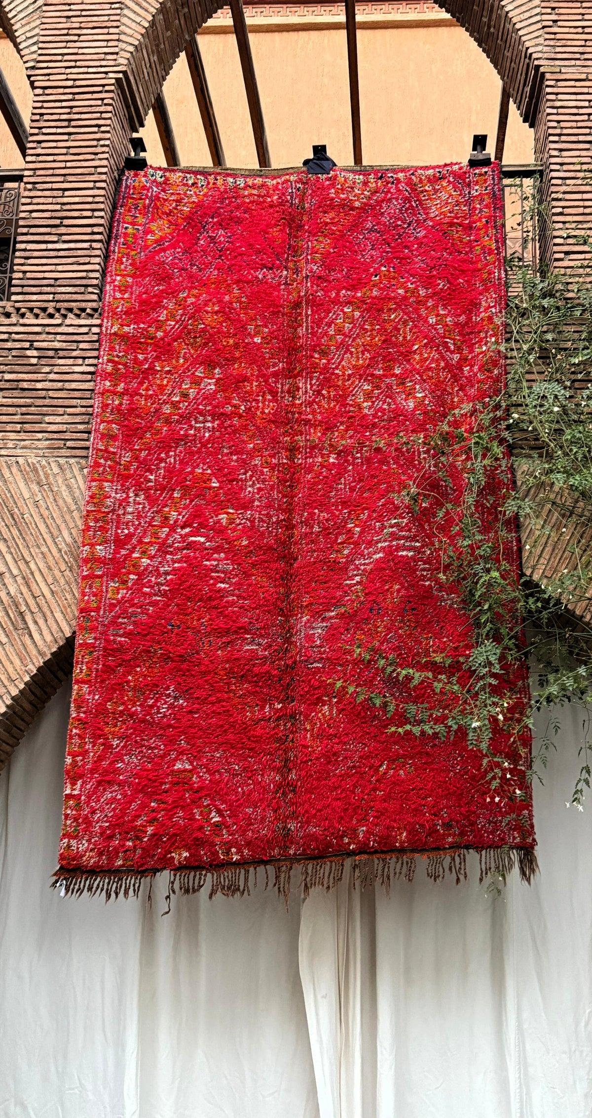 Beni Mguild – Vintage Red Moroccan Rug