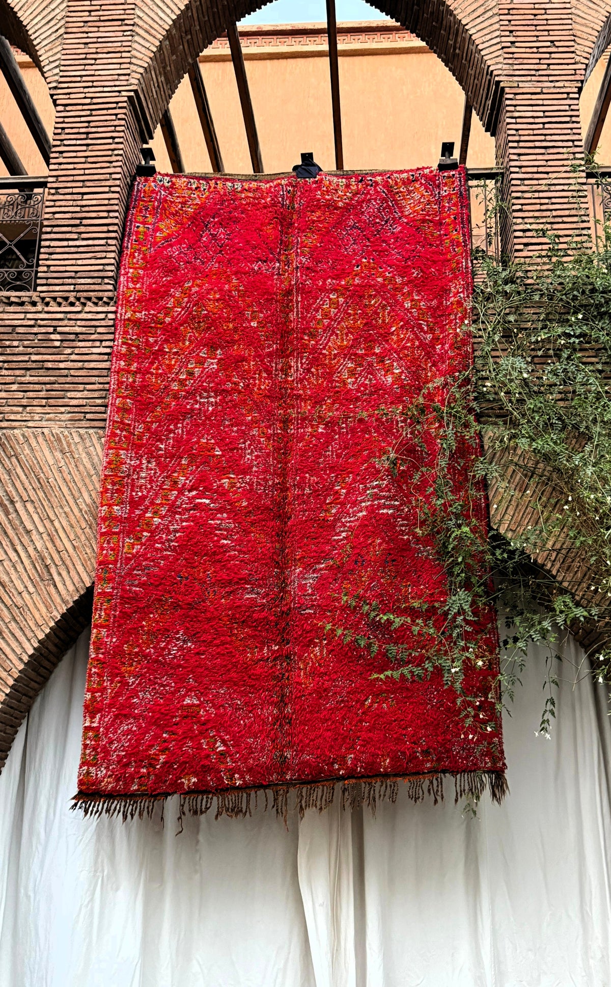 Beni Mguild – Vintage Red Moroccan Rug