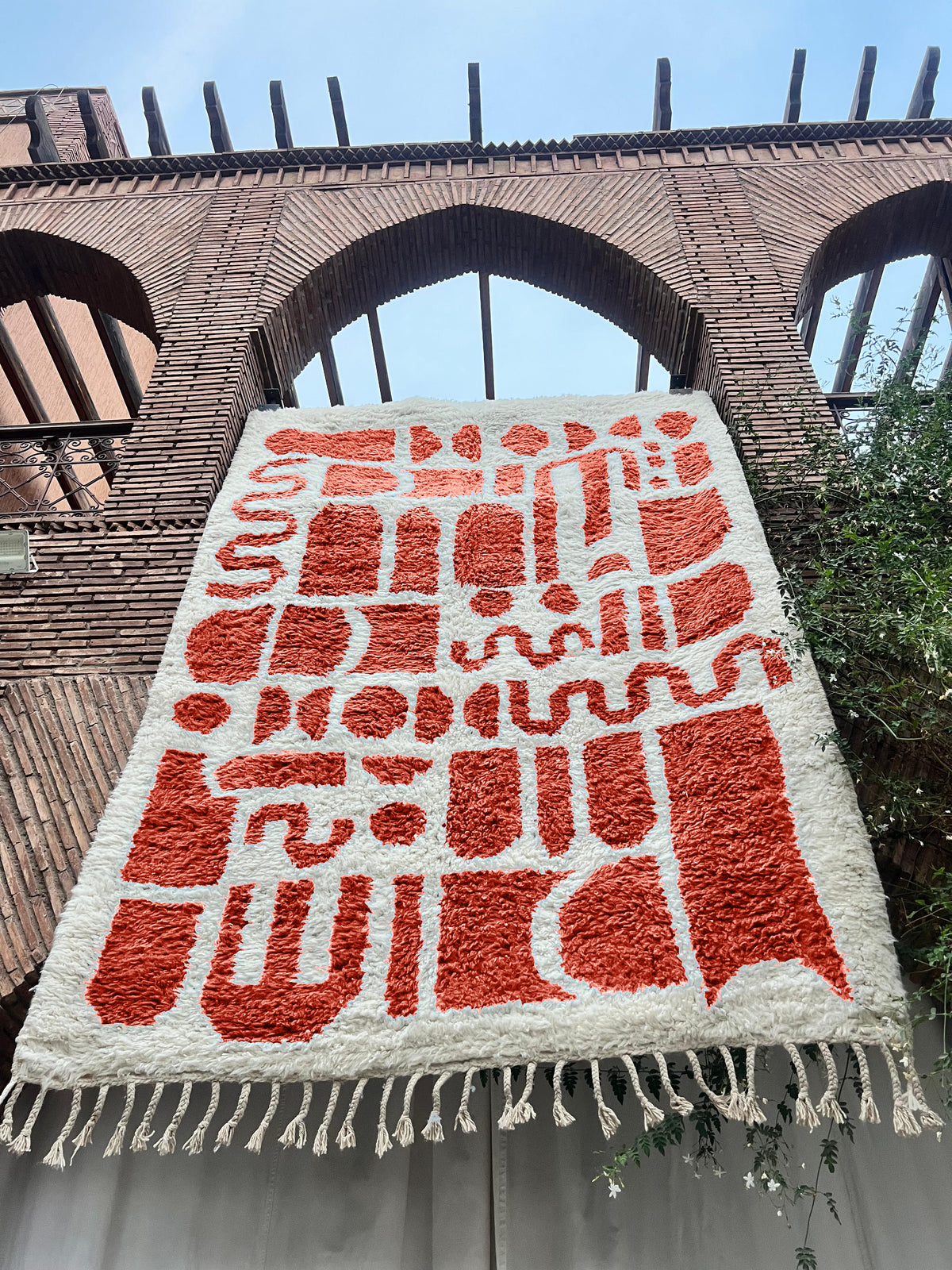 Sefrou – Handmade Red Moroccan Rug
