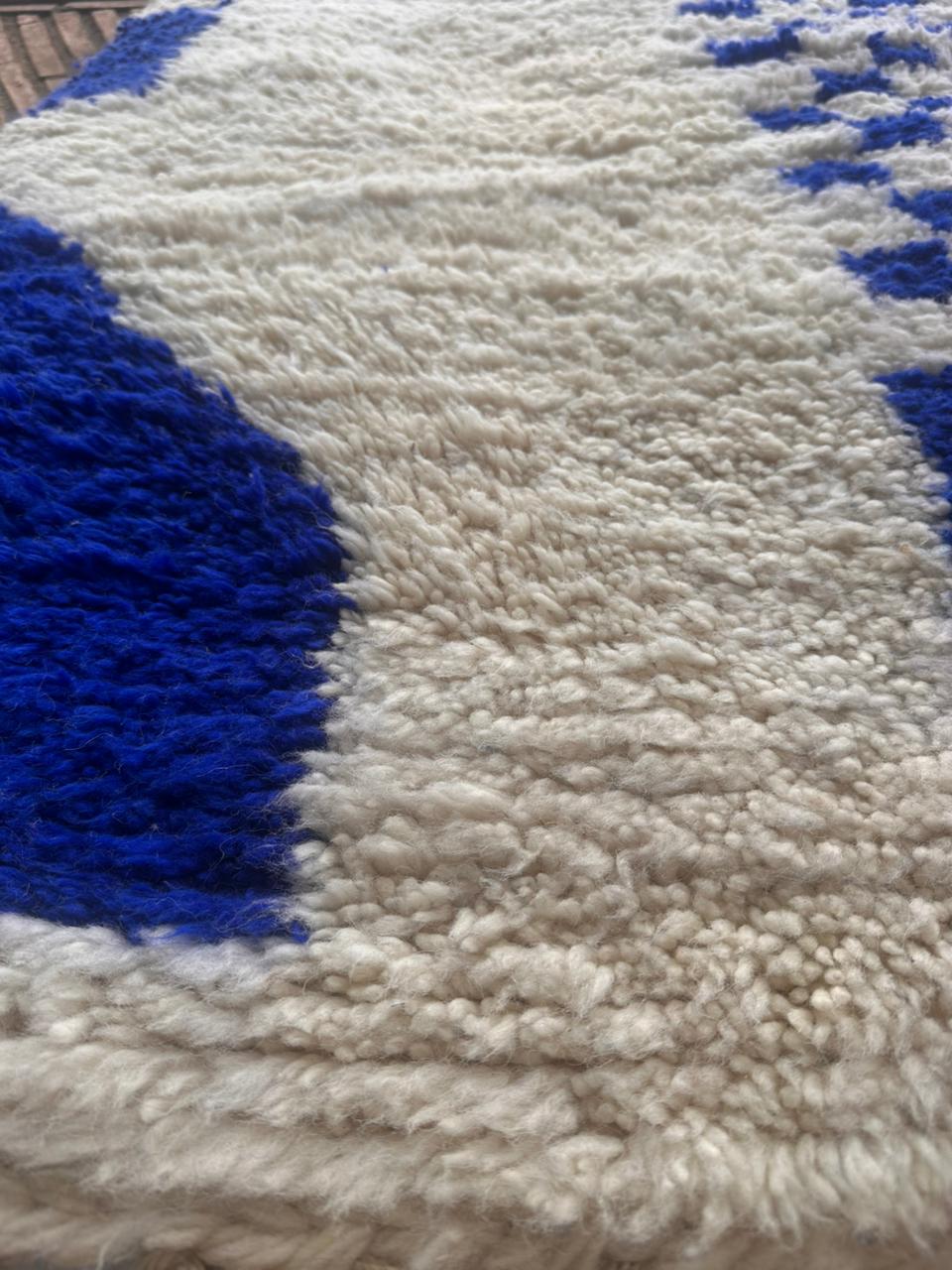 Taza – Handmade Blue Moroccan Rug