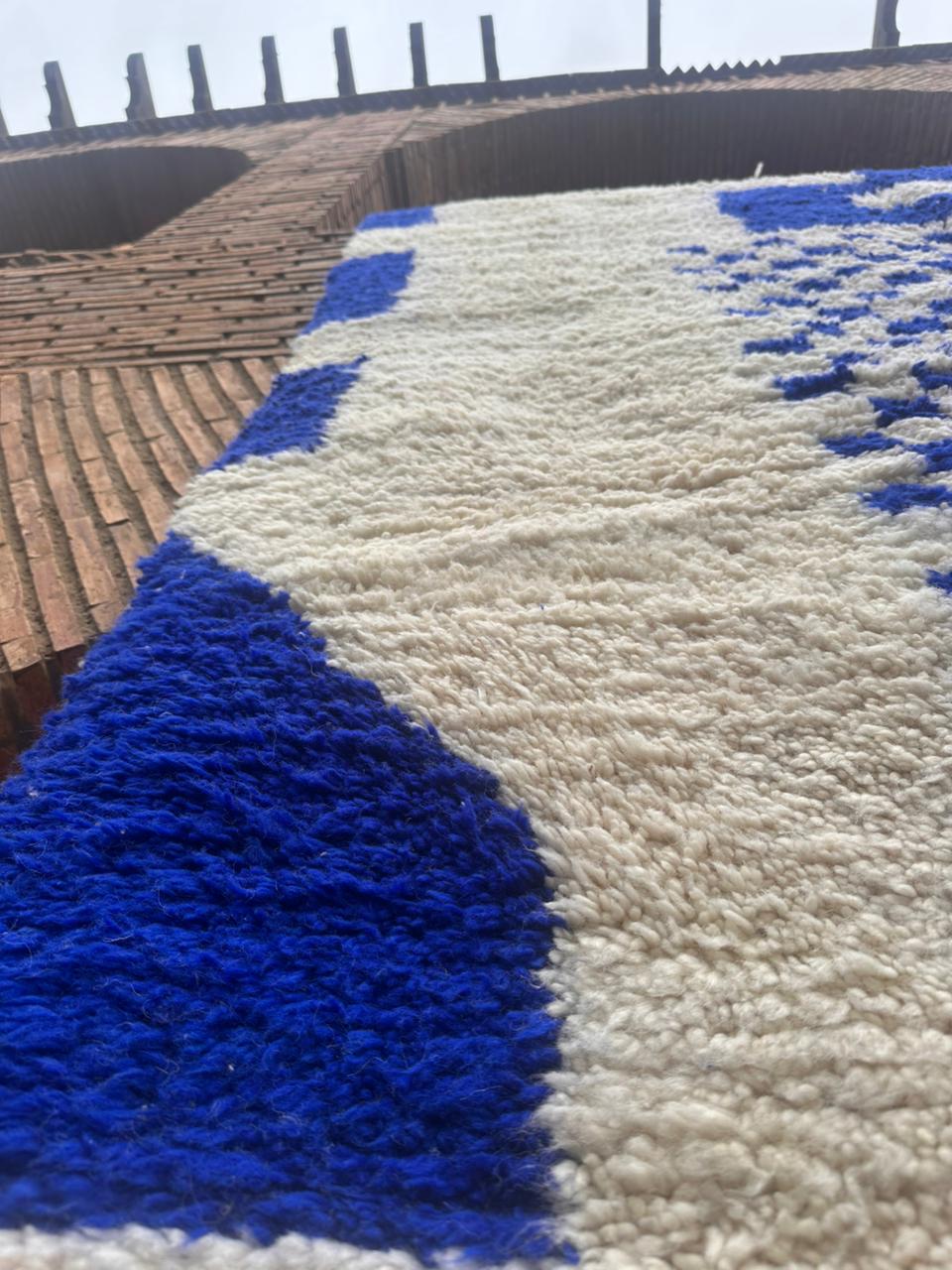 Taza – Handmade Blue Moroccan Rug