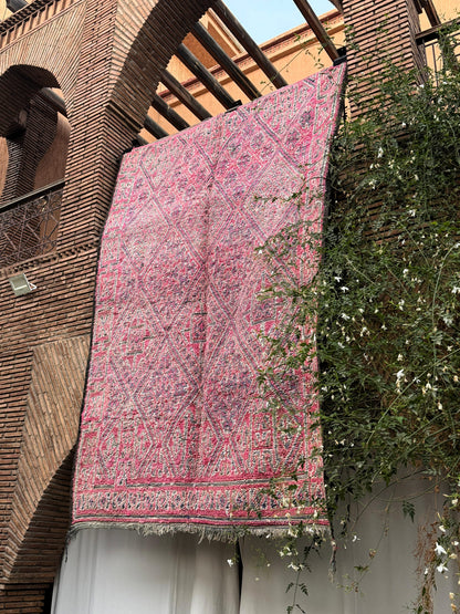 Khenifra – Vintage Pink Moroccan Rug
