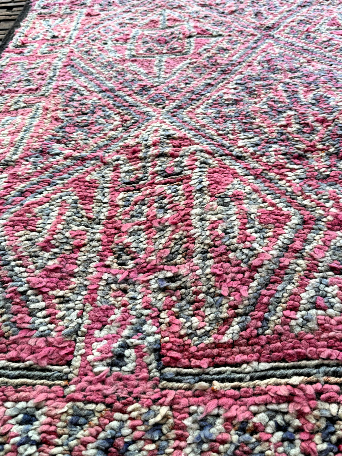 Khenifra – Vintage Pink Moroccan Rug