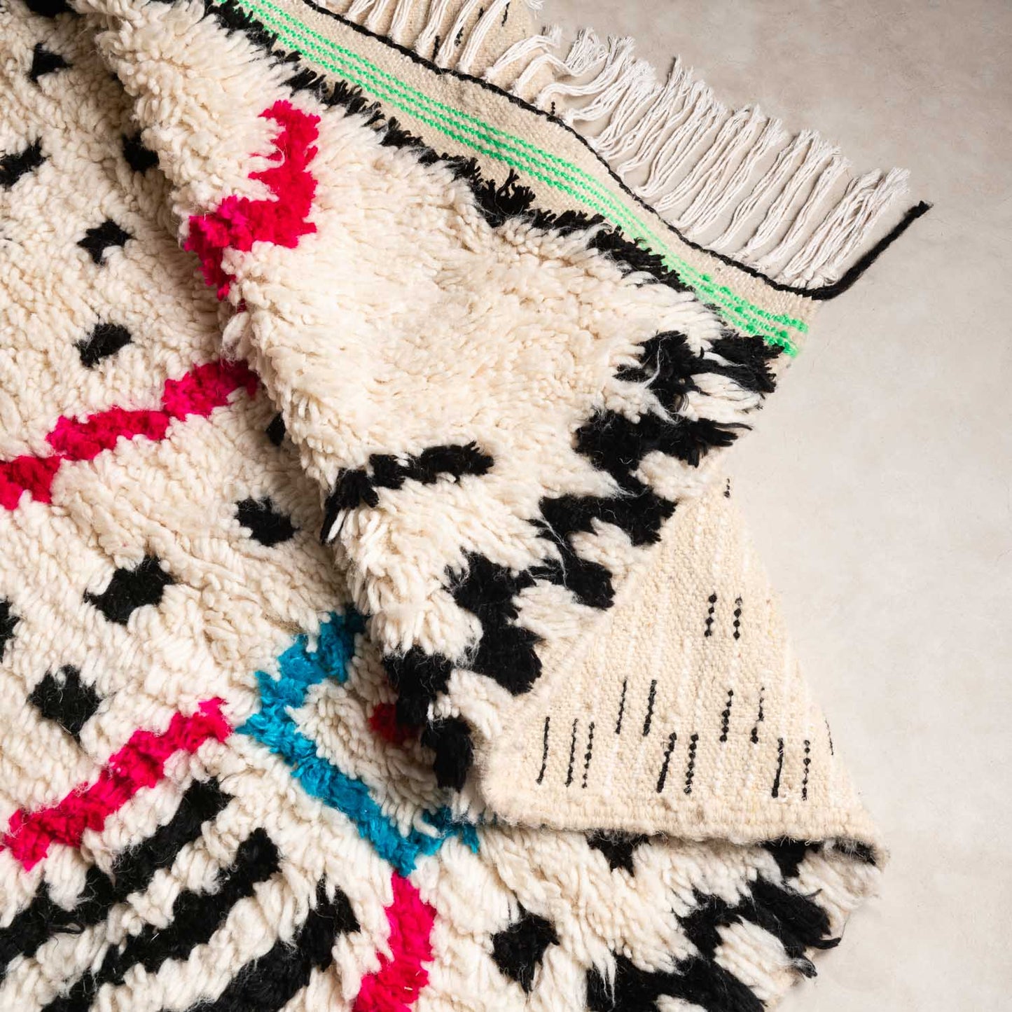 Einzigartig – handgewebter marokkanischer Teppich aus farbiger Wolle, mehrere Größen