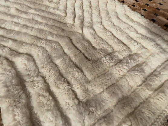 Tapis en laine blanche authentique tissé à la main par Imlil, plusieurs tailles