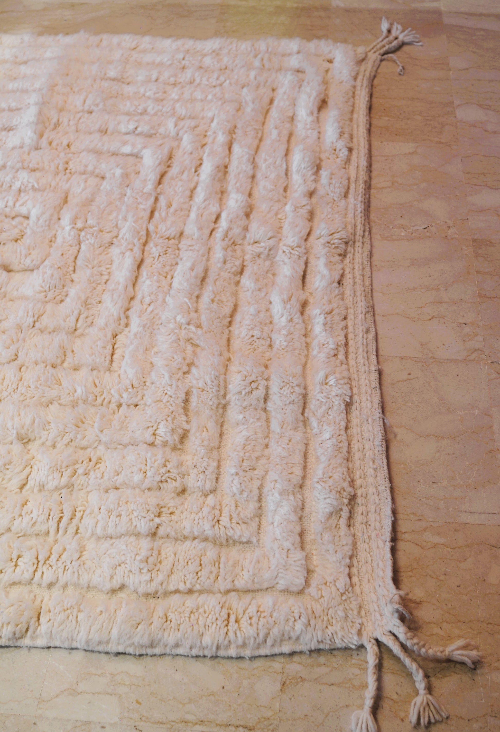 KRIBI | 10x8 pi | 3x2,5m | Tapis coloré marocain | 100 KRIBI | 10x8 pi | 3x2,5m | Tapis coloré marocain | 100