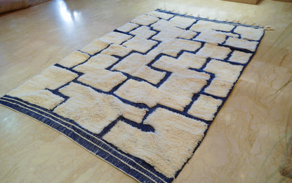 Lattice luxe handwoven wool rug- 260x160cm