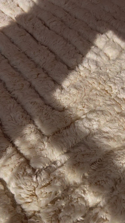 Atlas – Handgewebter Teppich aus reiner Wolle – große und kleine Größen
